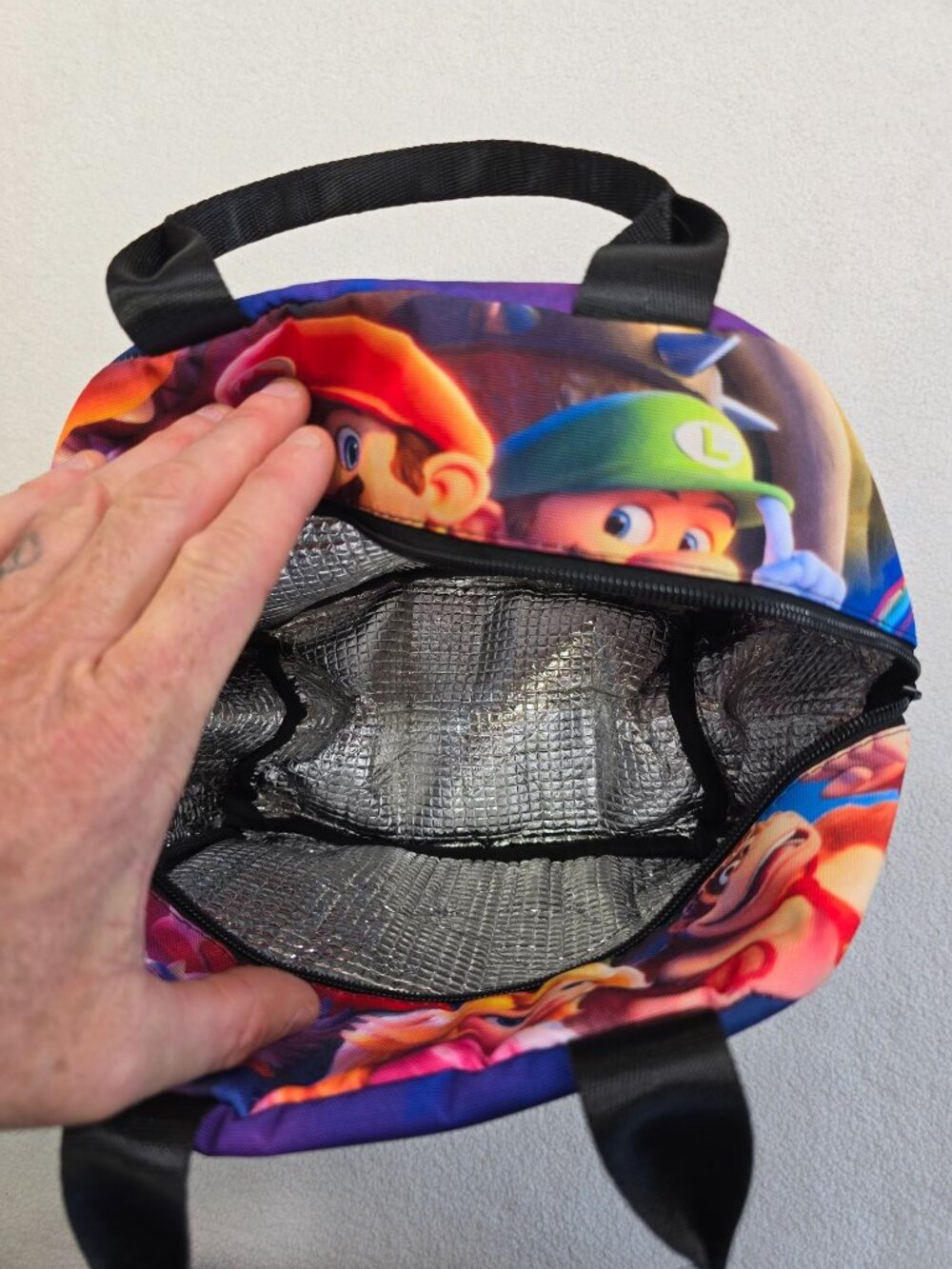 Super Mario Bros Insulated Lunch Tote Bag With Dual Handles - Picture 3 of 4